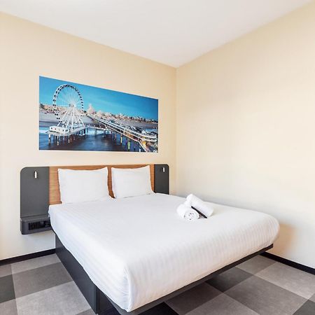 Easyhotel The Hague Scheveningen Beach Exterior photo