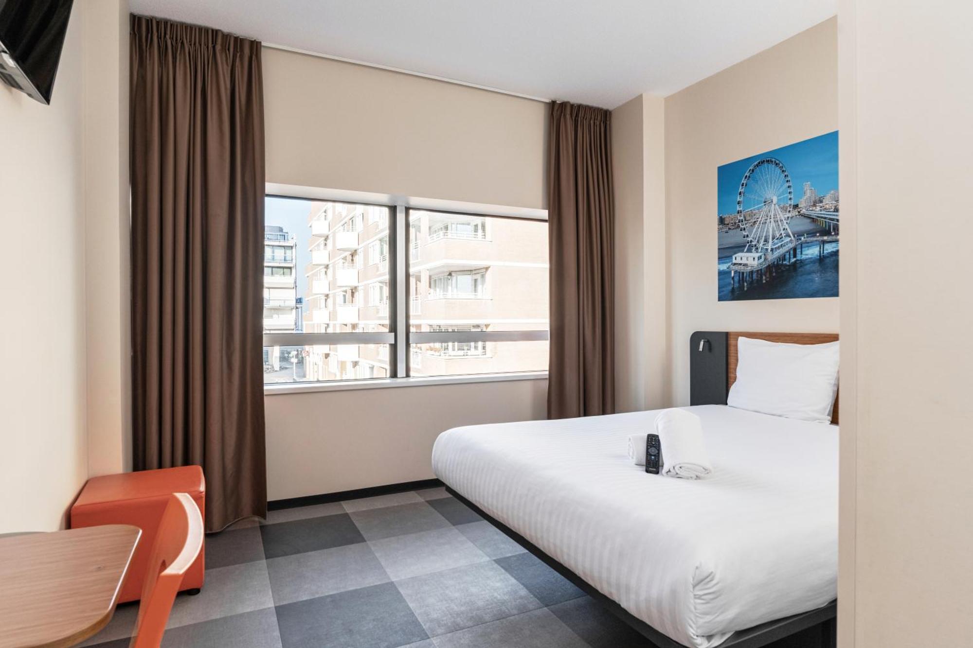 Easyhotel The Hague Scheveningen Beach Exterior photo