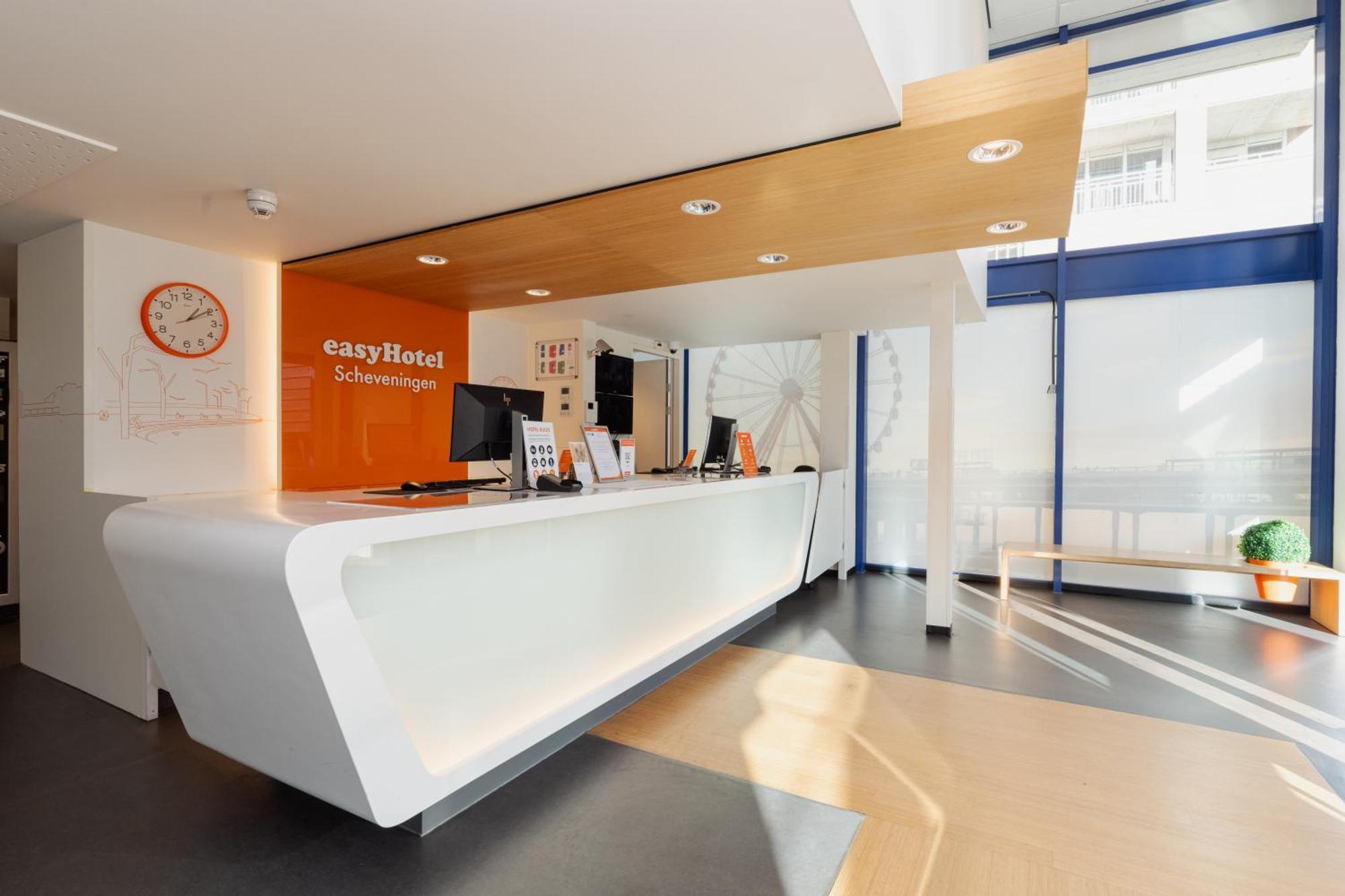 Easyhotel The Hague Scheveningen Beach Exterior photo